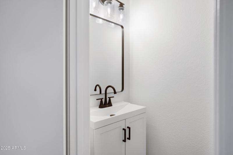 1455 N Alma School Rd unit 13-15