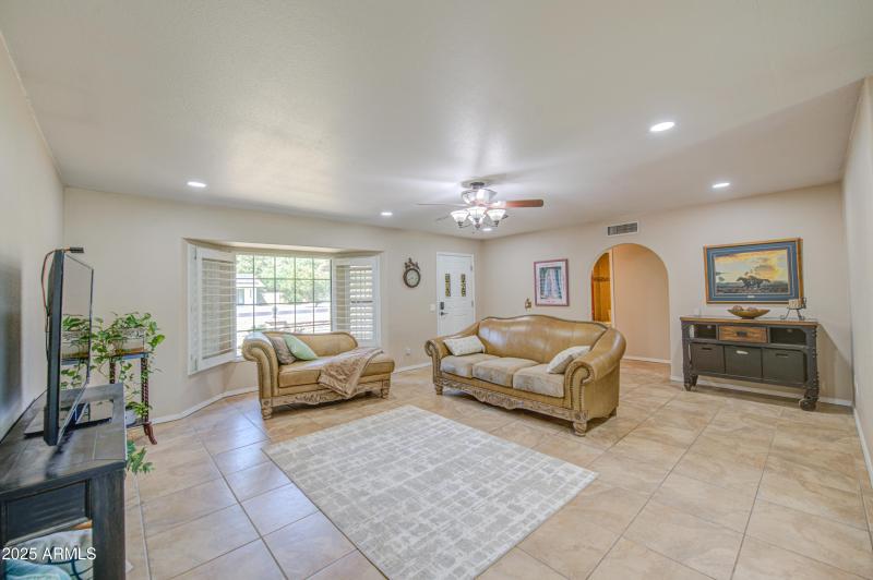 Living Room 4