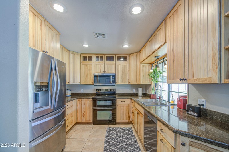 Kitchen 3