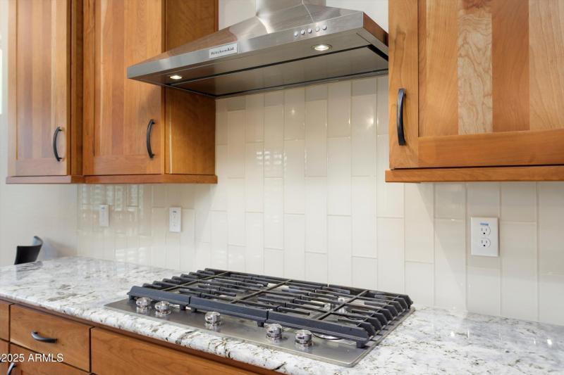 18-Kitchen