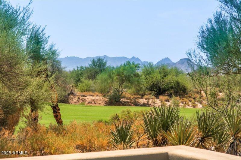 10-Pool To Golf Course Views