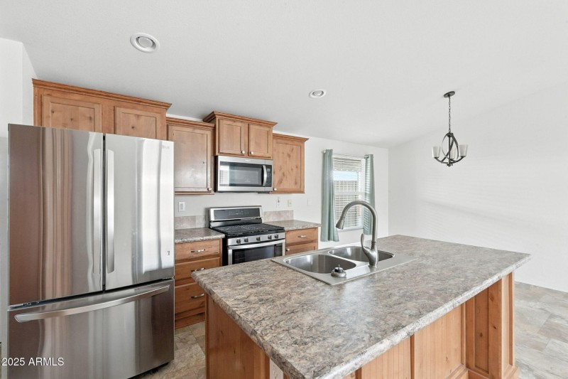 14-web-or-mls-Apache-14