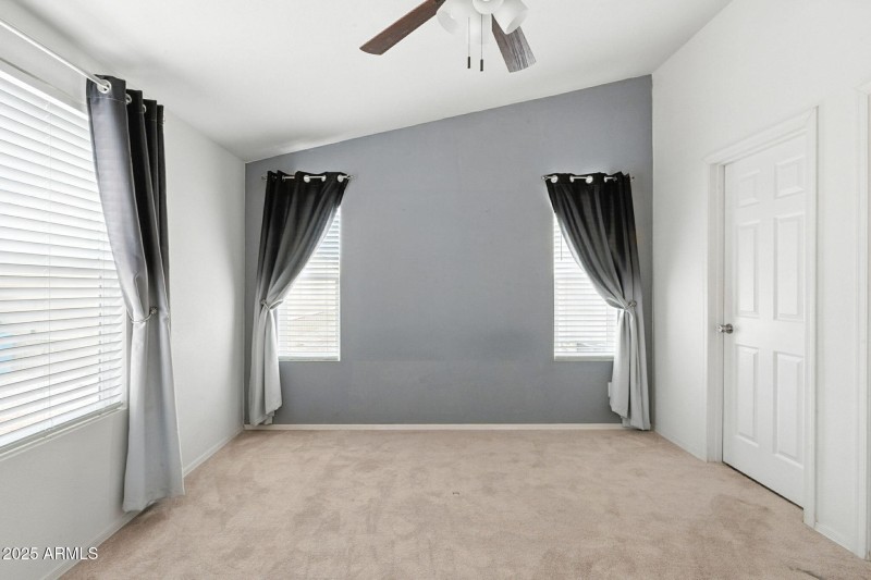 31-web-or-mls-Apache-31