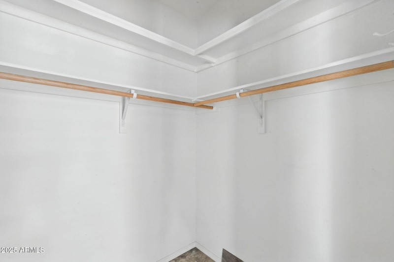 34-web-or-mls-Apache-34