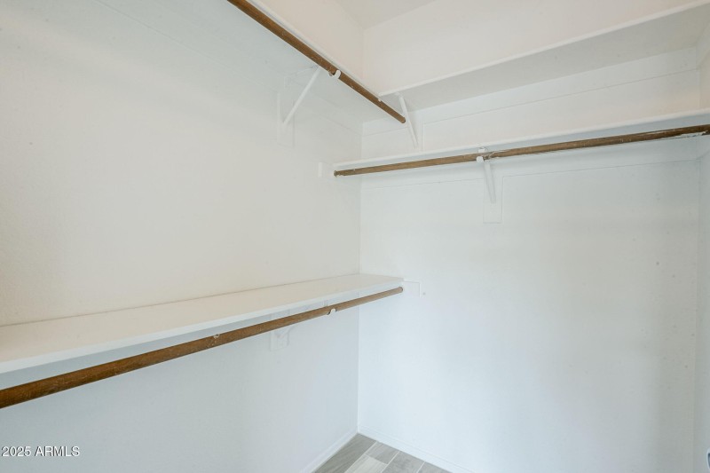 20-web-or-mls-Becker-20