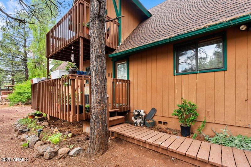 03-Front Walkway