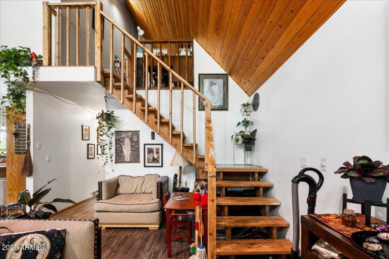 14-Stairway