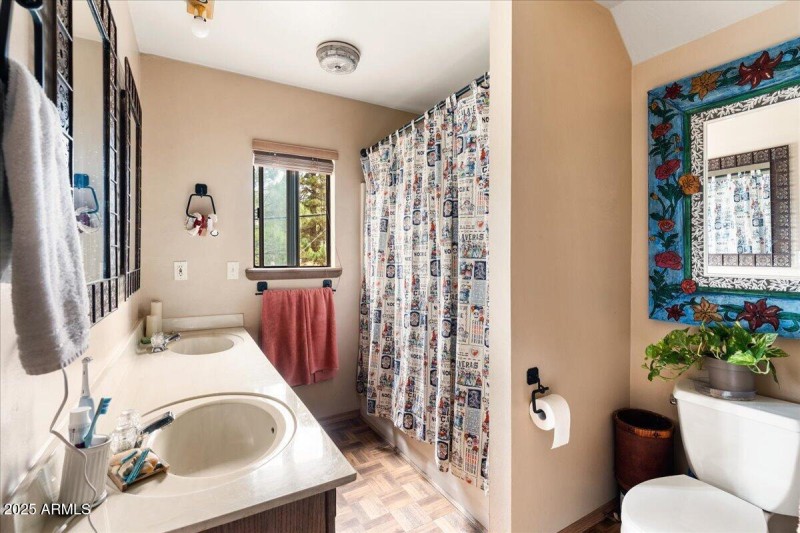 17-Primary Bathroom
