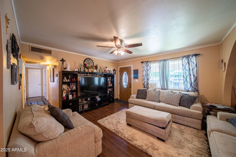 4544 E Nancy Ln_Photos-10