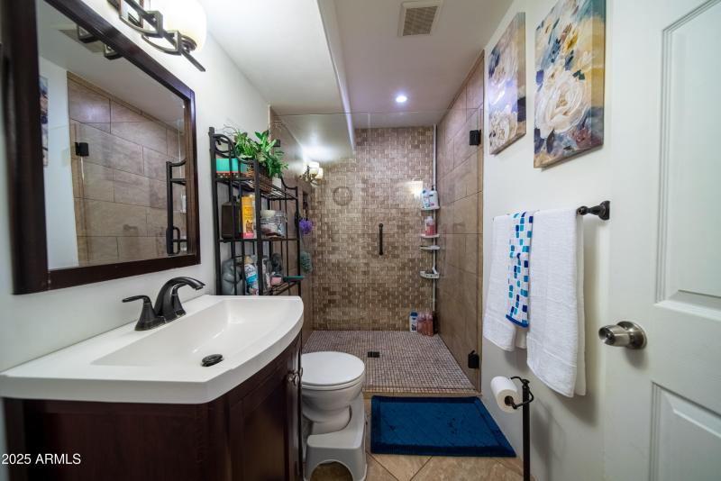 4544 E Nancy Ln_Photos-24