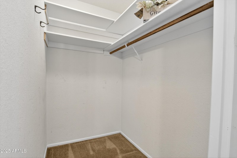 Walk-in closet