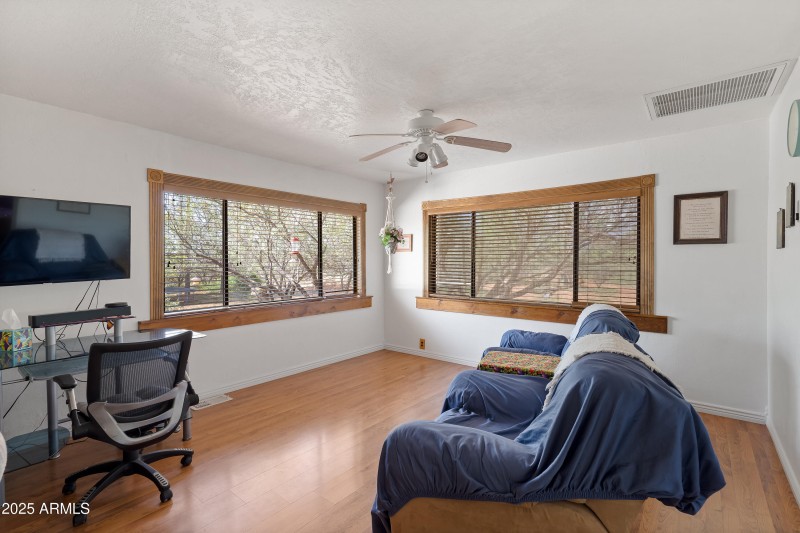 2 Interiors-11