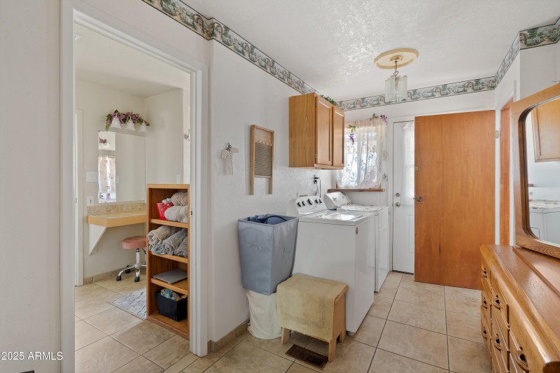 2 Interiors-14