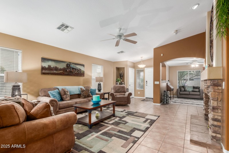 08 Family Room