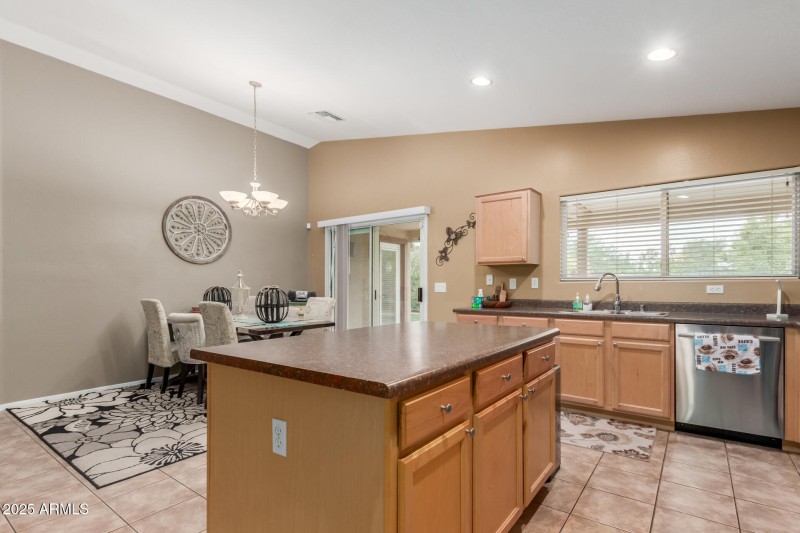 12 Kitchen