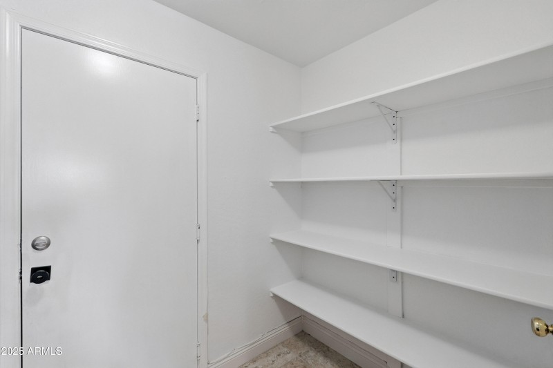 Laundry / Pantry