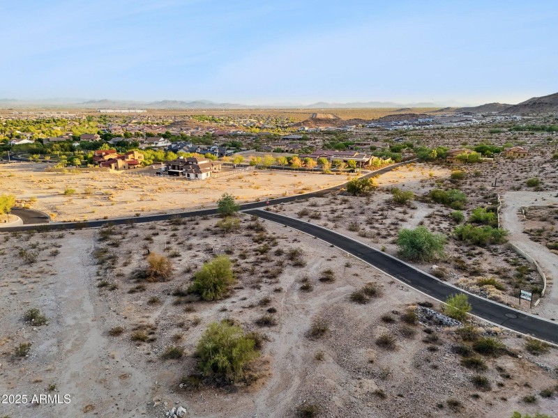 8-web-or-mls-3249-w-highlands-dr