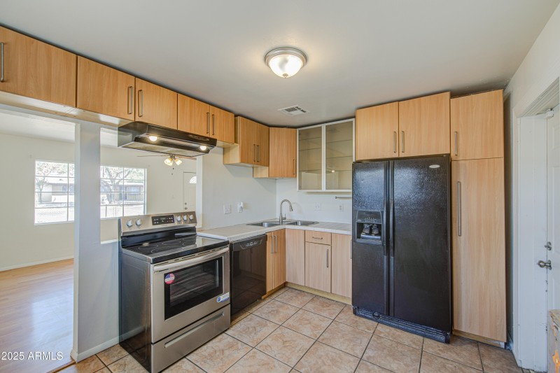 Kitchen 3