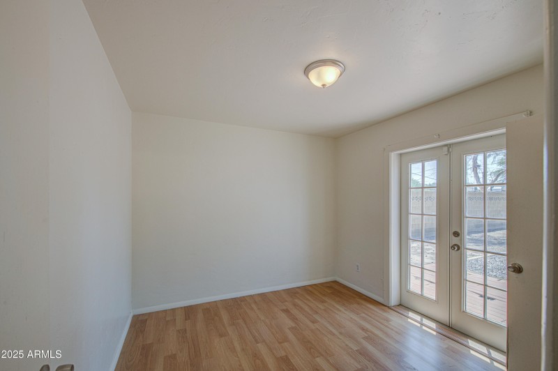 Bedroom 2-pic 1