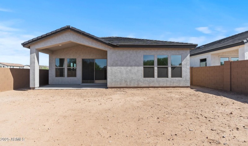 Edgewood Lot #1 Back Exterior (Large)