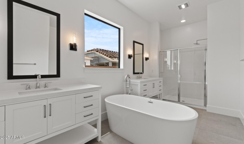 Edgewood Lot #101 Primary Bath (Large)