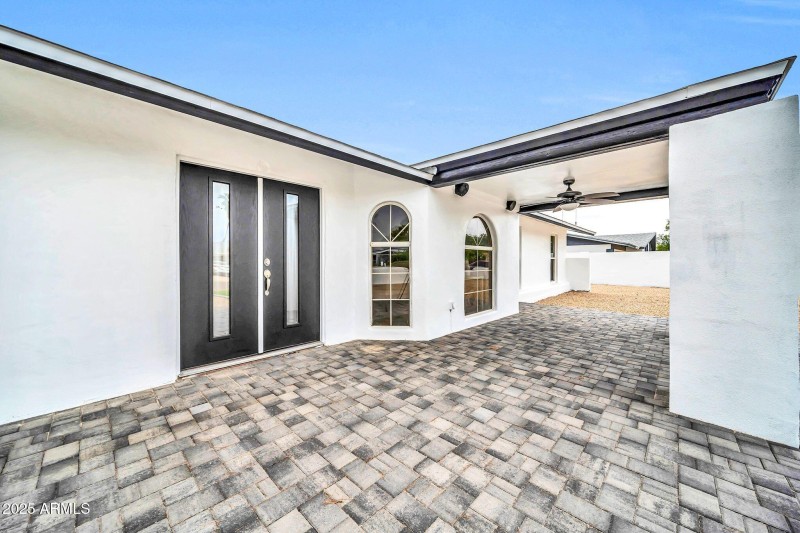 4301 E Bluefield Ave-5