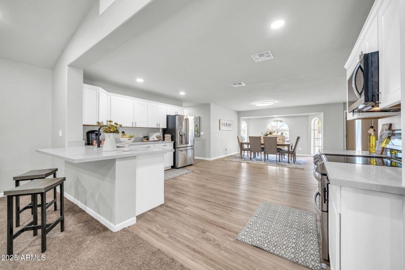 4301 E Bluefield Ave-13