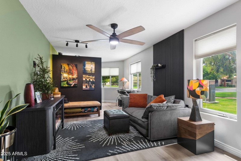 13__29 Leisure World