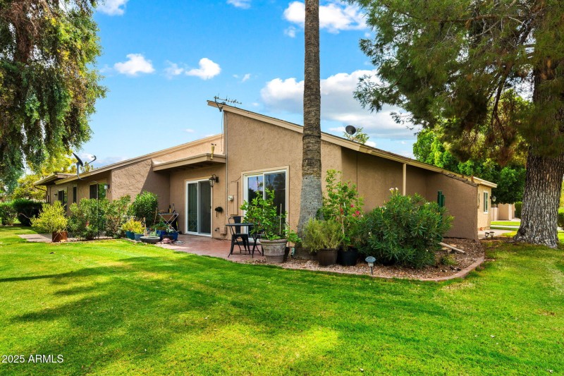 22__29 Leisure World