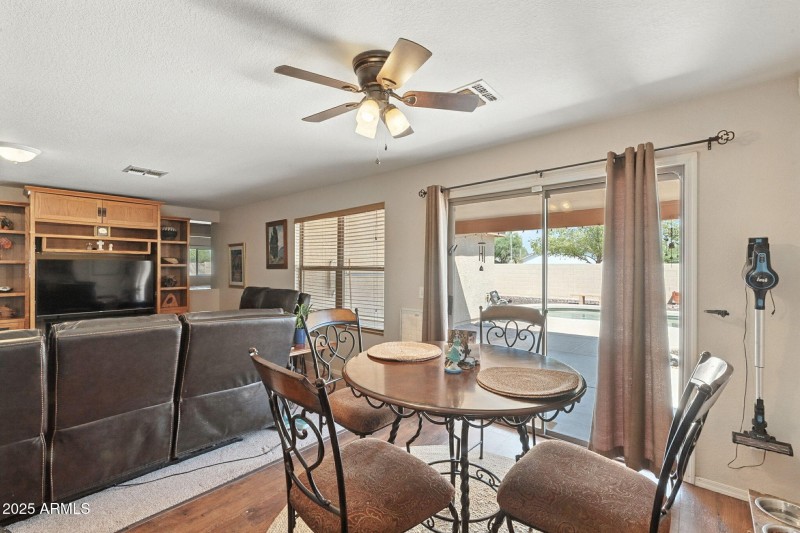 25-web-or-mls-Wayne-25