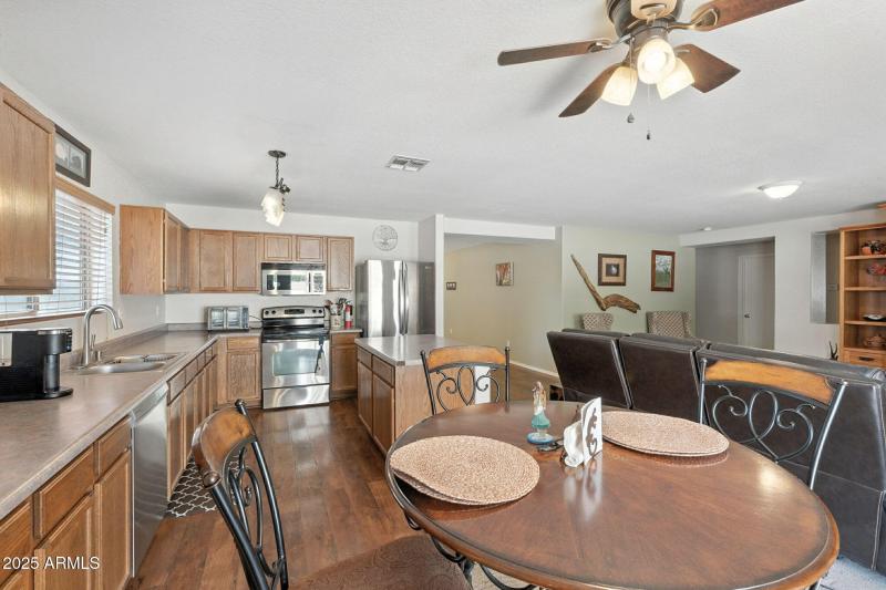 28-web-or-mls-Wayne-28