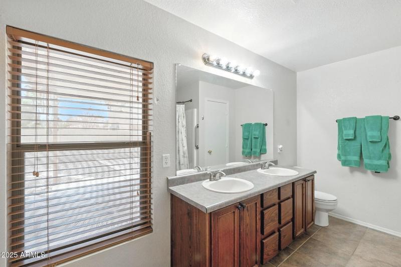 35-web-or-mls-Wayne-35