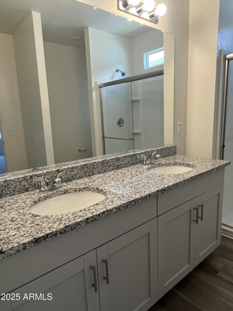 Sandhill master vanity 2nd photo