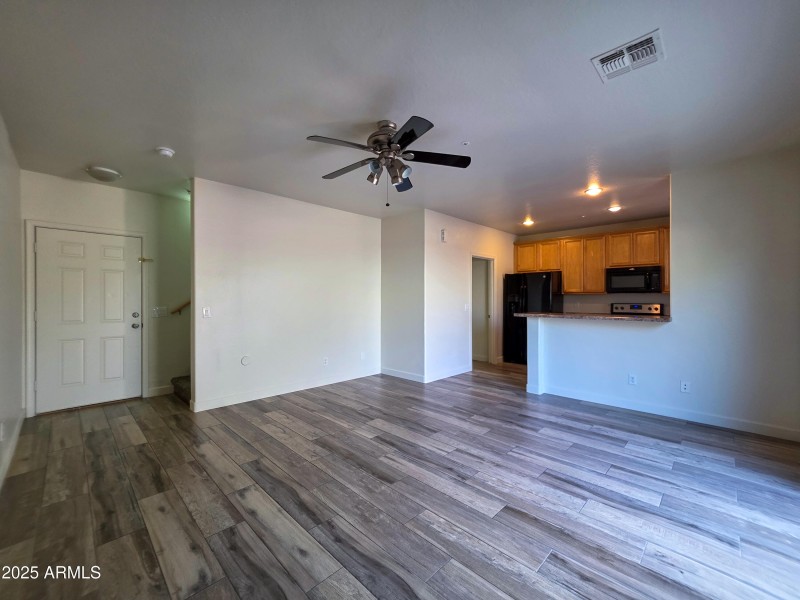 downstairs - 15818 N 25th St #129-07