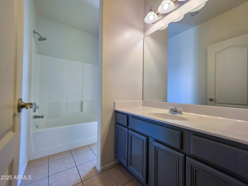 Guest bath 15818 N 25th St #129-26