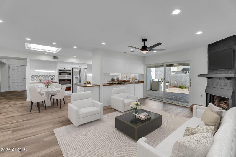 22-web-or-mls-VirtualStaging-03