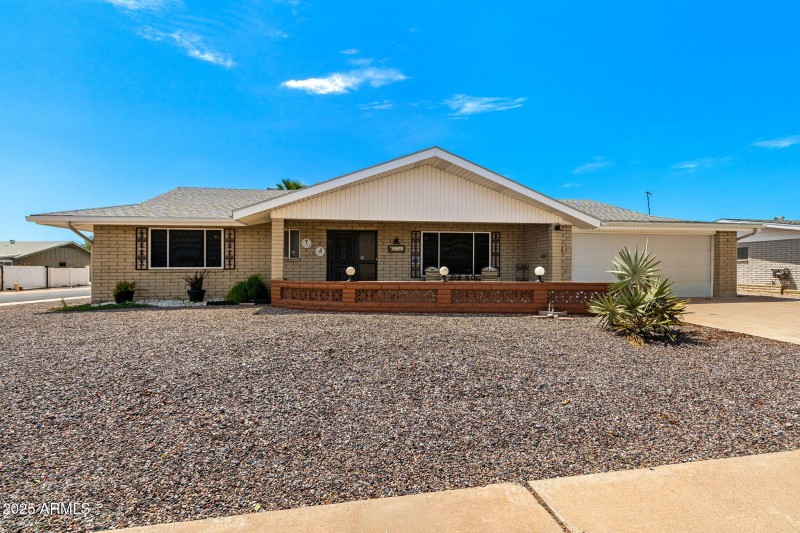 02__6249 E University Dr