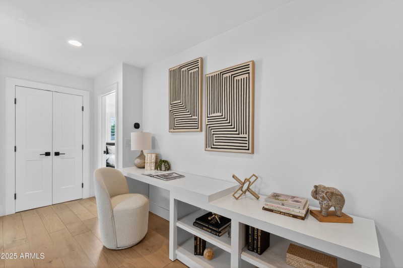 Hallway Work Station