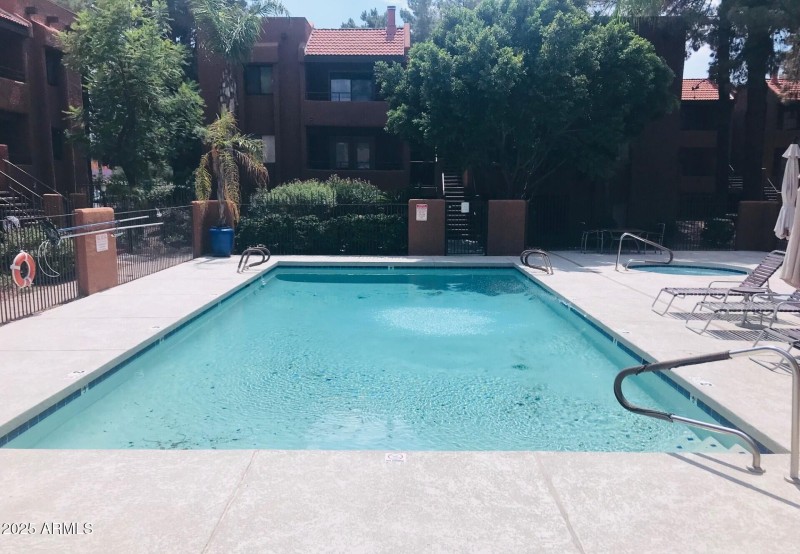 pool1