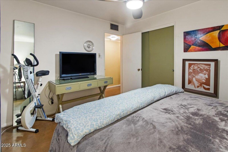 25-Bedroom 3