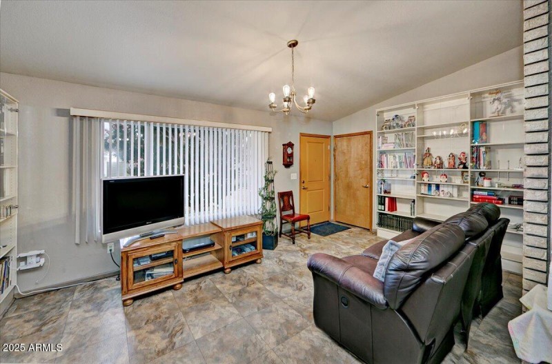 04-Living Room