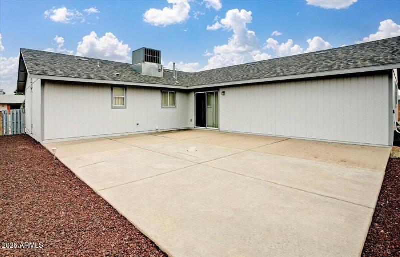 17-Patio