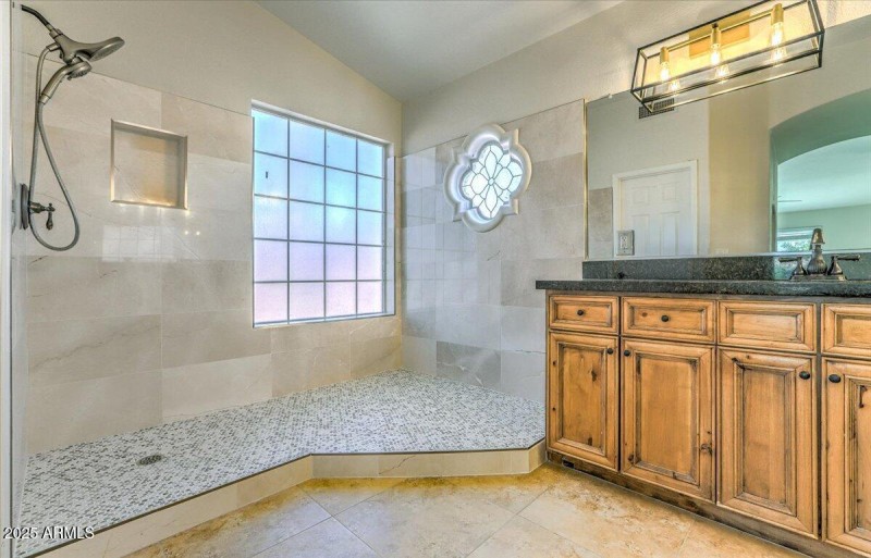 Primary Shower