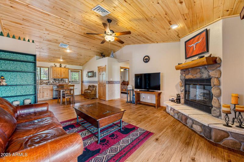 2344BuffaloLoopN-Heber-AZ-8