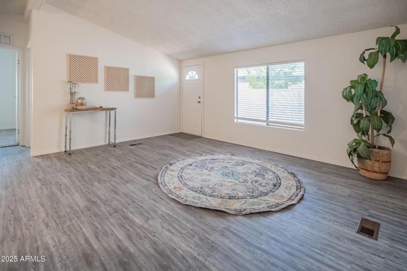 11275 N 99th Ave-5