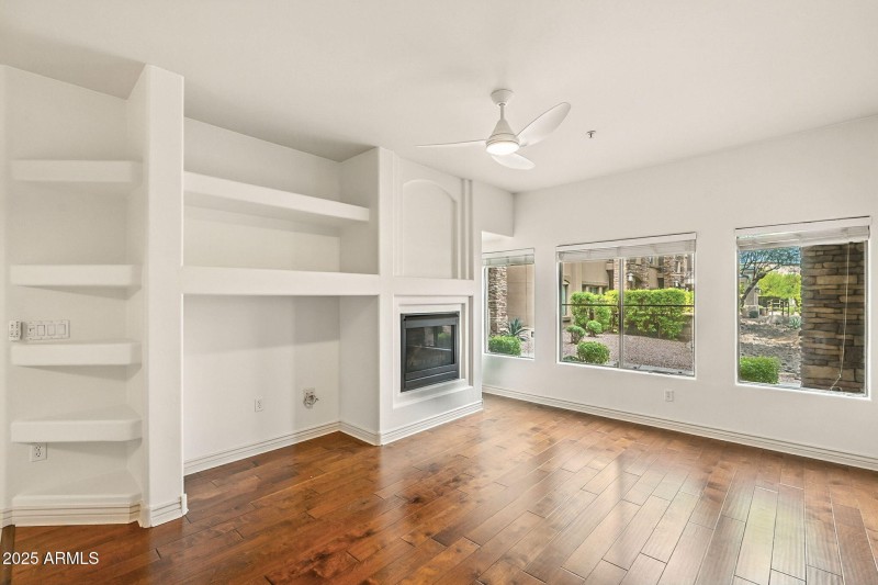 8-web-or-mls-Deer Valley-8