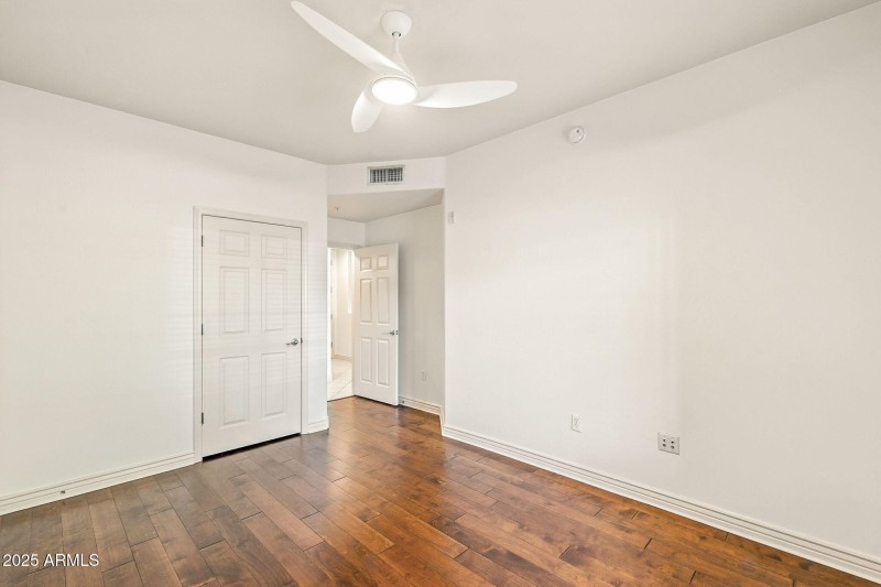 32-web-or-mls-Deer Valley-32