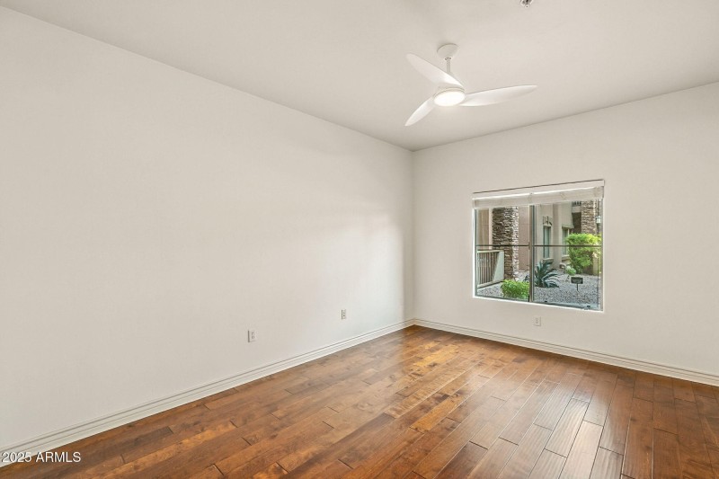 34-web-or-mls-Deer Valley-34