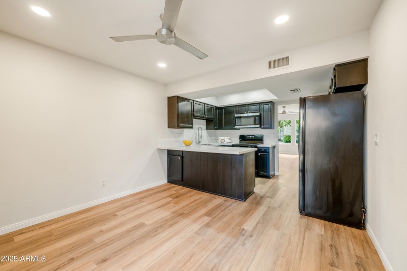 Eat-In Kitchen with Breakfast Bar