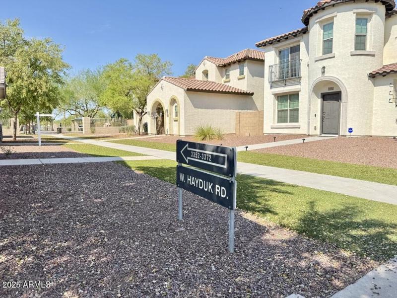 3D518078-A506-44D3-957E-27A4CC282EA7_1_1